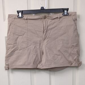 Gloria Vanderbilt Beige Roll-Cuff Utility Shorts